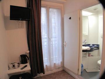 Hôtel pour 2 personnes, avec vue à Clichy