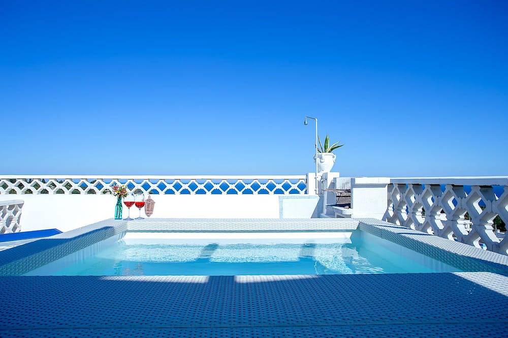 Ganze Wohnung, Seaview Wohnung mit schöner Terrasse mit Bbq-Deck Schaukeln in Alessano, Lecce Provinz