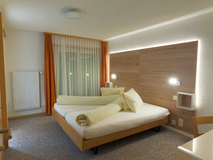 Ganze Ferienwohnung, Ferienwohnung Eden 4 Og Brunegghorn - Brunegghorn in Grächen, Walliser Alpen