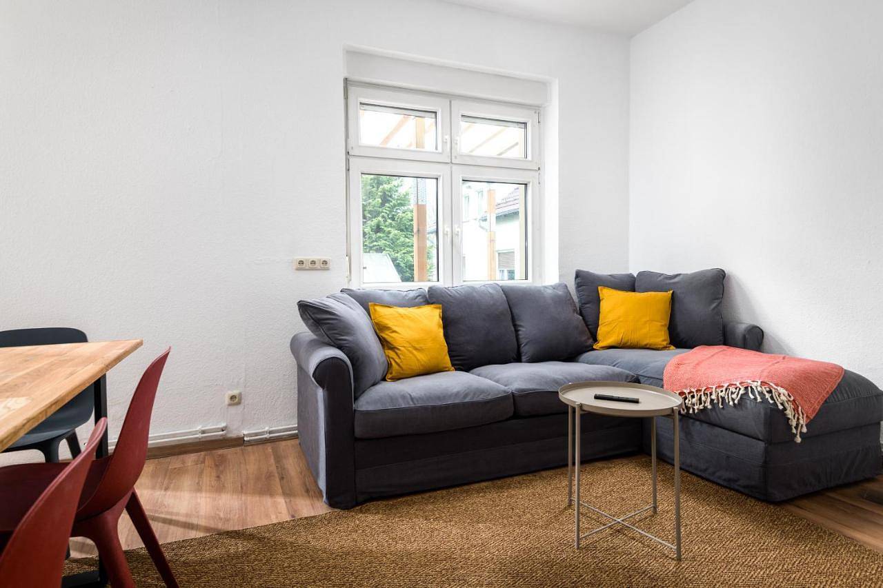 Ganze Wohnung, Two-Bedroom Apartment in Treptow - Köpenick, Müggelsee