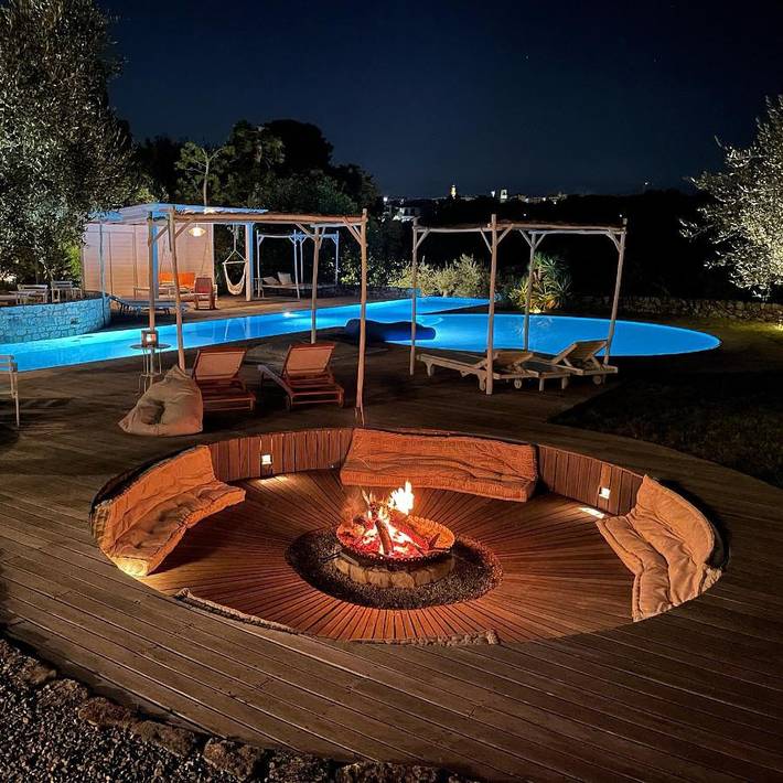Agriturismo per 2 persone, con Terrazza e Giardino nonché Piscina e Panorama a Noci