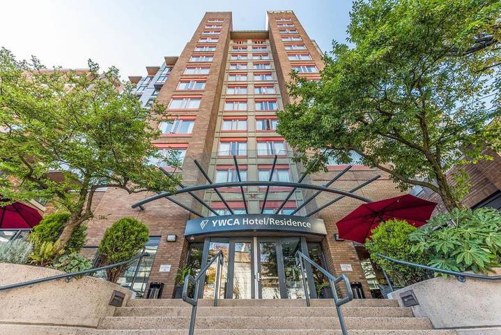 Hotel para 4 personas, con vistas y terraza - 1