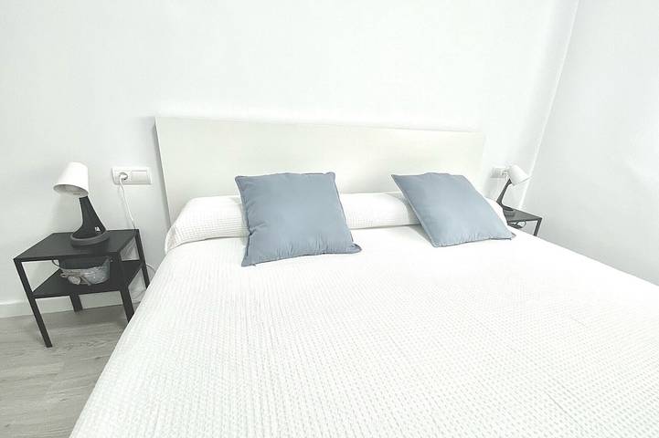 Apartamento entero, Piso completo primera línea de playa _ Sea View Haus in Platja de l'Alguer (Terres de l'Ebre), La Ametlla de Mar