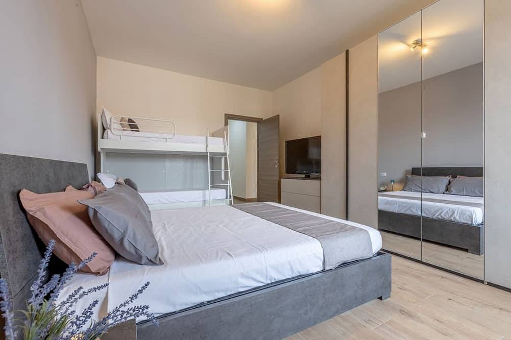 Appartamento intero, Guesthost - Porta San Pietro Lovely Flat in Ferrara, Provincia di Ferrara