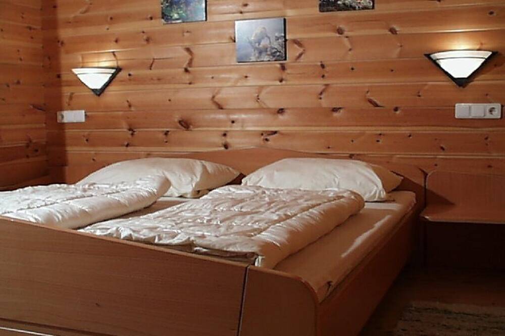 Ferienhaus Jägerpark Viechtach 17, Hallenbad, Wlan und Energiekosten inklusive in Viechtach, Vorderer Bayerischer Wald