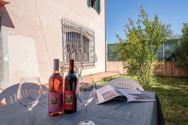 Appartamento vacanze per 2 persone, con giardino - 1