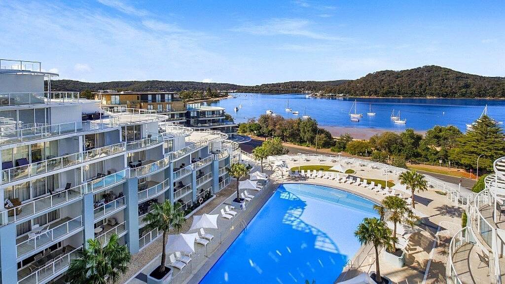 Penthouse 707 - Ettalong Beach Resort in Ettalong Beach, New South Wales