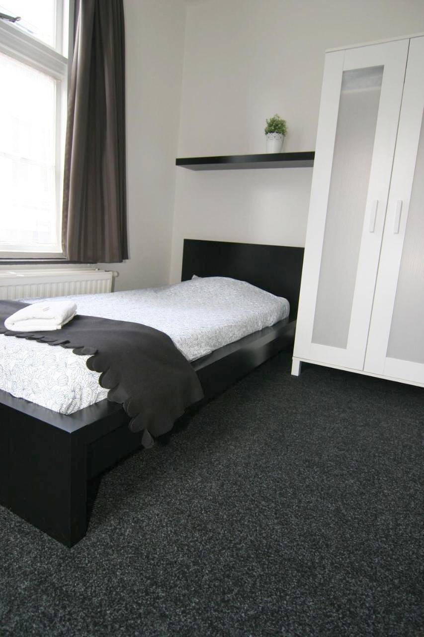 Single Room with Shared Bathroom in Eindhoven, Brabancja Północna
