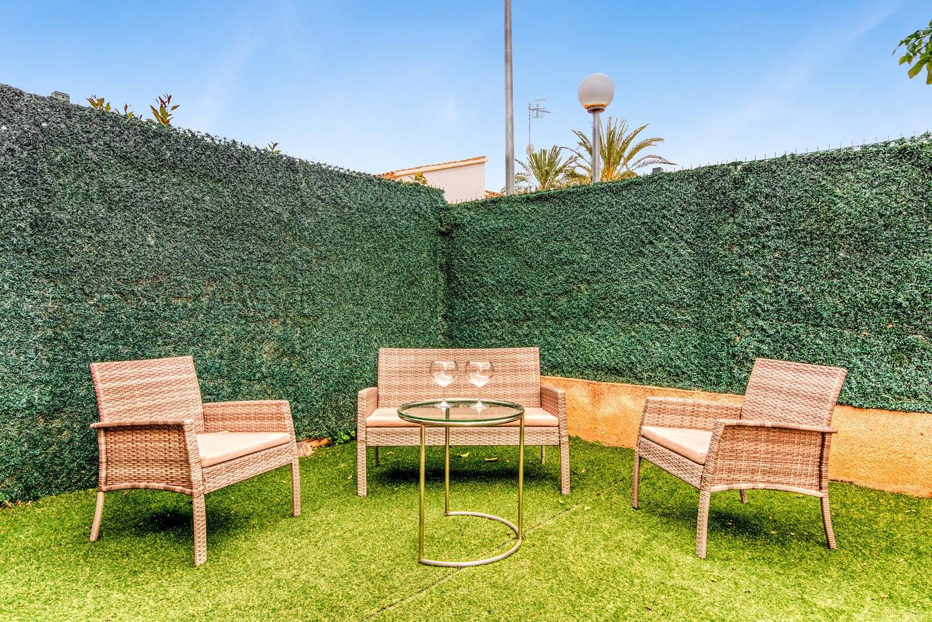 Ganze Wohnung, Ferienwohnung 'Casa Molins' mit Gemeinschaftspool, privater Terrasse und Wlan in El Palmar, Costa Blanca