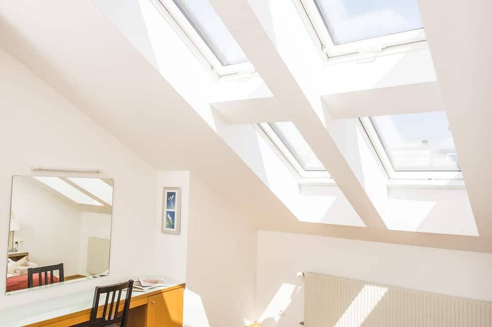 Ganze Wohnung, Apartment 1 penthouse with terrace in Hernals, Wien