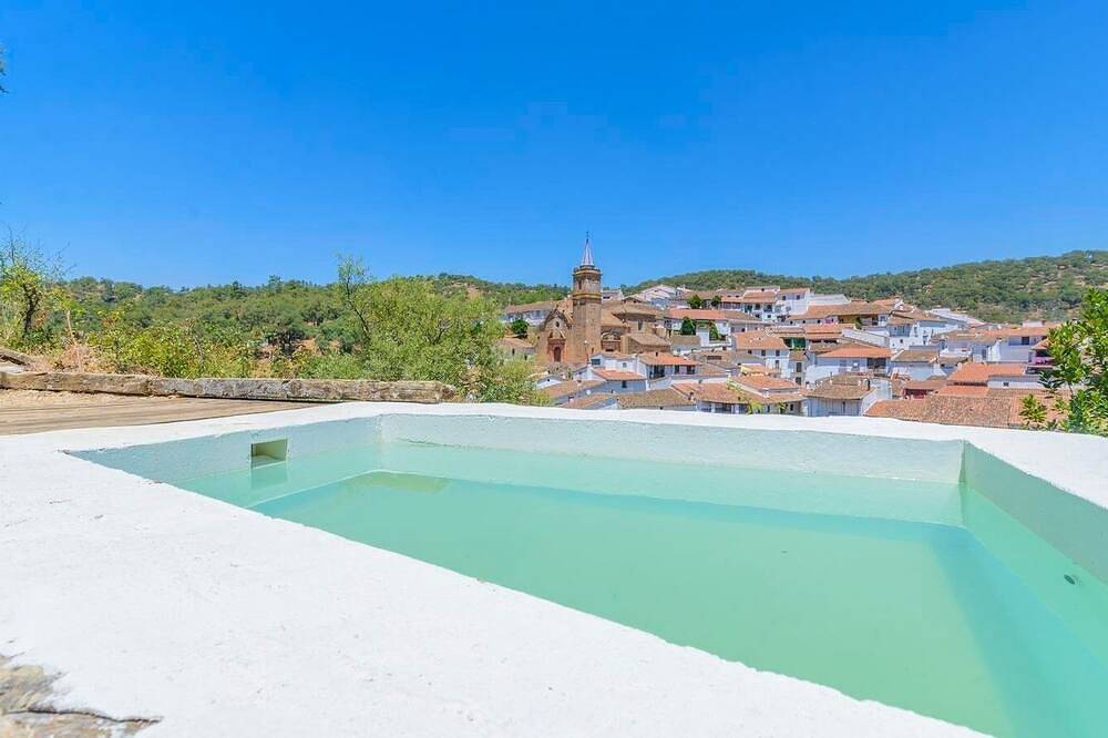 El Risco del Lomero Valdelarco by Ruralidays in Valdelarco, Sierra de Aracena y Picos de Aroche