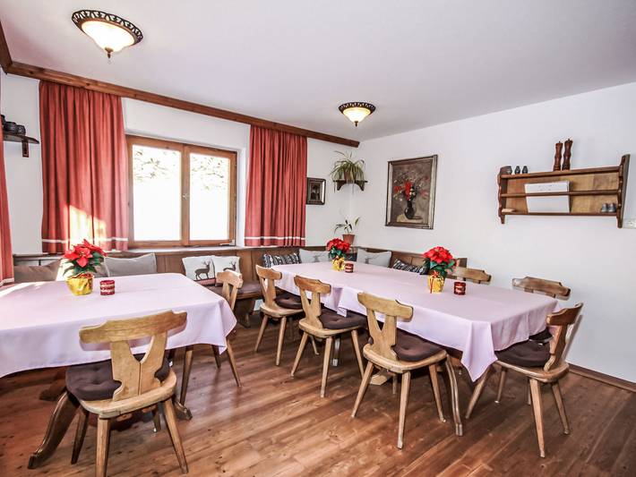 Ferienhaus für 11 Personen, mit Balkon und Garten sowie Ausblick in Sankt Johann in Tirol - 2