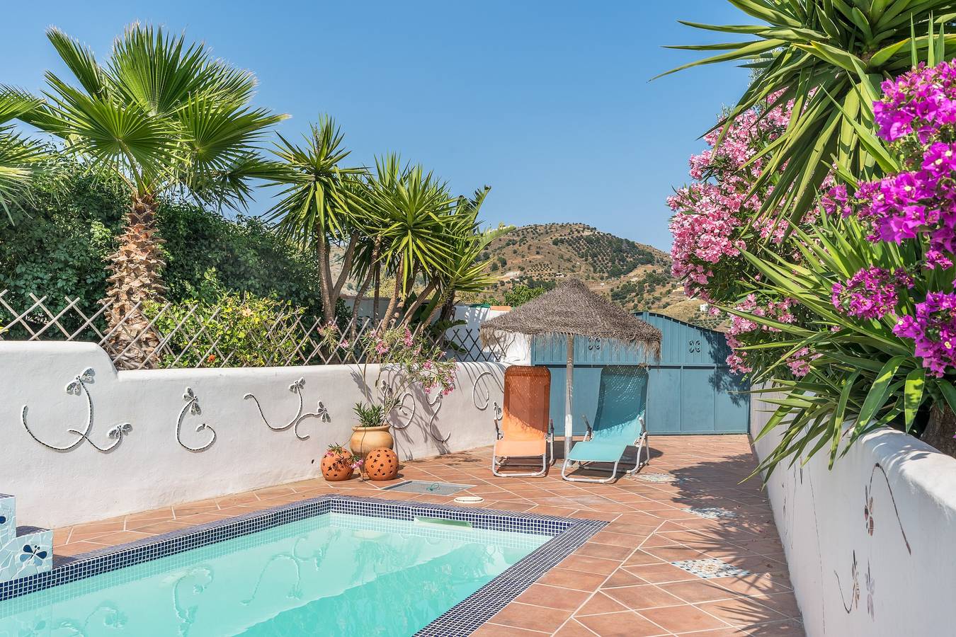 Maison de vacances 'La Alamea' avec vue sur la mer, piscine privée et Wi-Fi in Almuñecar, Costa Granadina