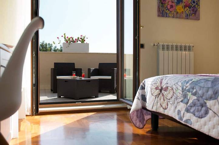 Samilù - Room Sofia in Battipaglia, Costa tirrenica Campania