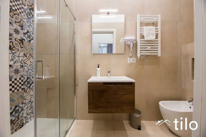 Ganze Wohnung, Apartment Thomas Hanbury — Zentrum von Ventimiglia, nahe Bahnhof in Ventimiglia (Stadt), Ventimiglia