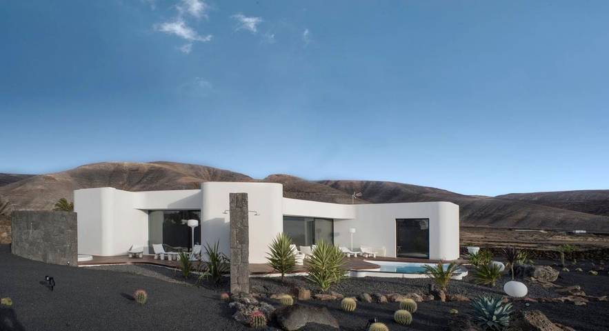 Casa rural para 3 personas, con piscina además de jardín y vistas en Haría - 2