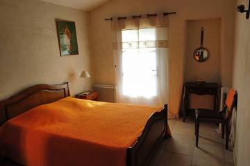 Holiday Rental for 8 People in Vaison-la-Romaine, Parc naturel régional du Mont-Ventoux, Photo 4