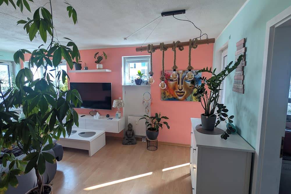 Ganze Wohnung, 1 Zimmer Wohnung in der Nähe von Berlin inklusive Garage/Fahrrad. Alleinnutzung. in Mühlenbecker Land, Ruppiner Seenland