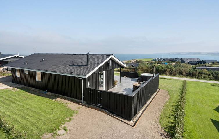 Ferienhaus für 6 Personen, mit Terrasse