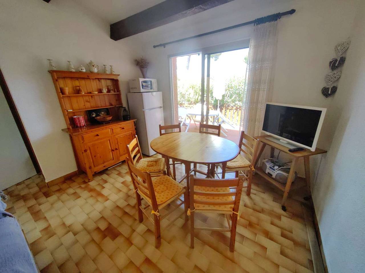 Villa mitoyenne climatisée avec piscine et parking pour 6 pers in Cap d'Agde, Agde