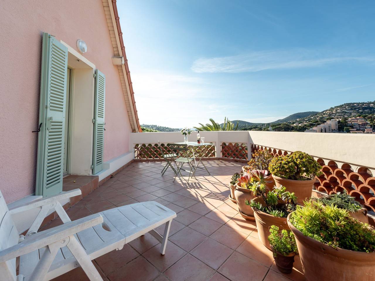 Entire apartment, Castel Haussmann in Cavalaire-sur-Mer, Draguignan region