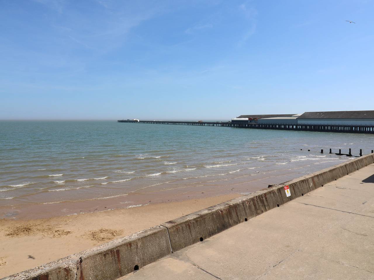 38 The Parade in Frinton and Walton, Essex