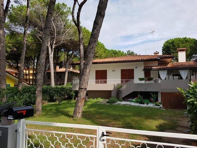 Villa für 10 Personen, mit Garten und Terrasse - 1