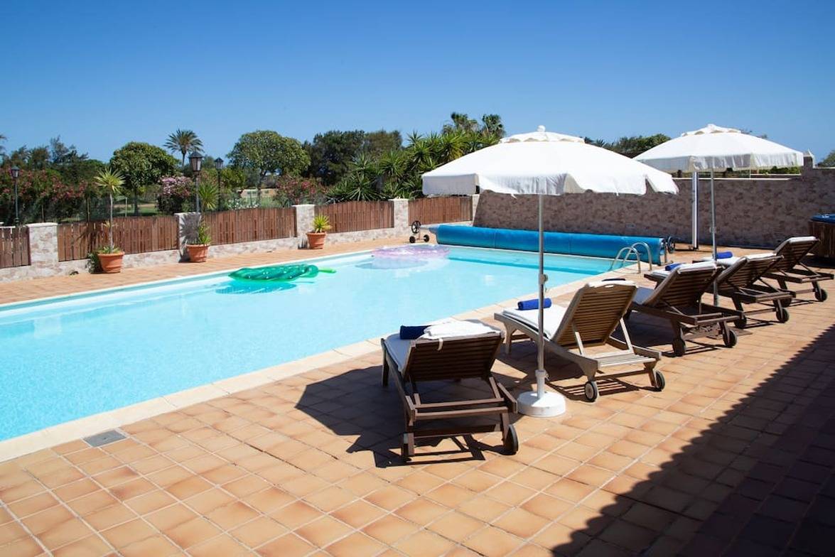 Villa Vergel with Large Private Pool, Jacuzzi, Bbq in frontline  Caleta de Fuste Golf in Antigua, Fuerteventura
