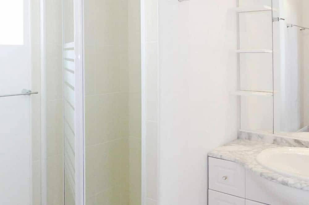 Stone House in Telgruc by Sandy Beaches in Telgruc-sur-Mer, Iroise