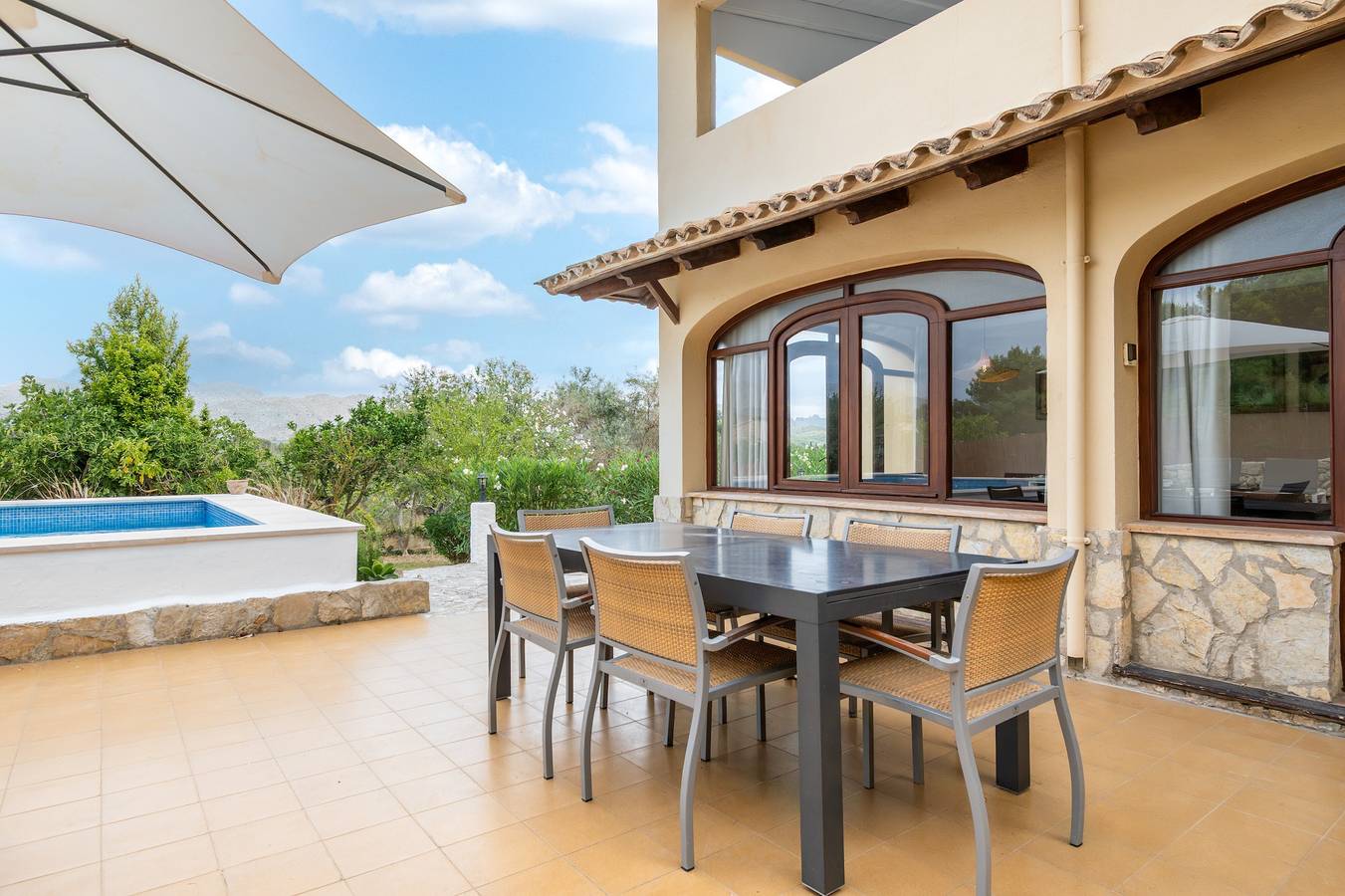 Villa 'Negri' mit privatem Pool, Wi-Fi und Klimaanlage in Pollença, Mallorca Norden