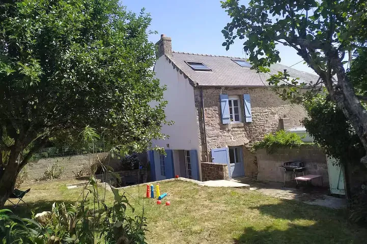 Holiday home for 9 people, with garden - 1