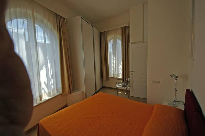 Ganze Wohnung, Historical Center, Trastevere, B. Gesu, A/C, WiFi, 2 Bedrooms, Bathroom, Kitchen in Trastevere, Vatikan