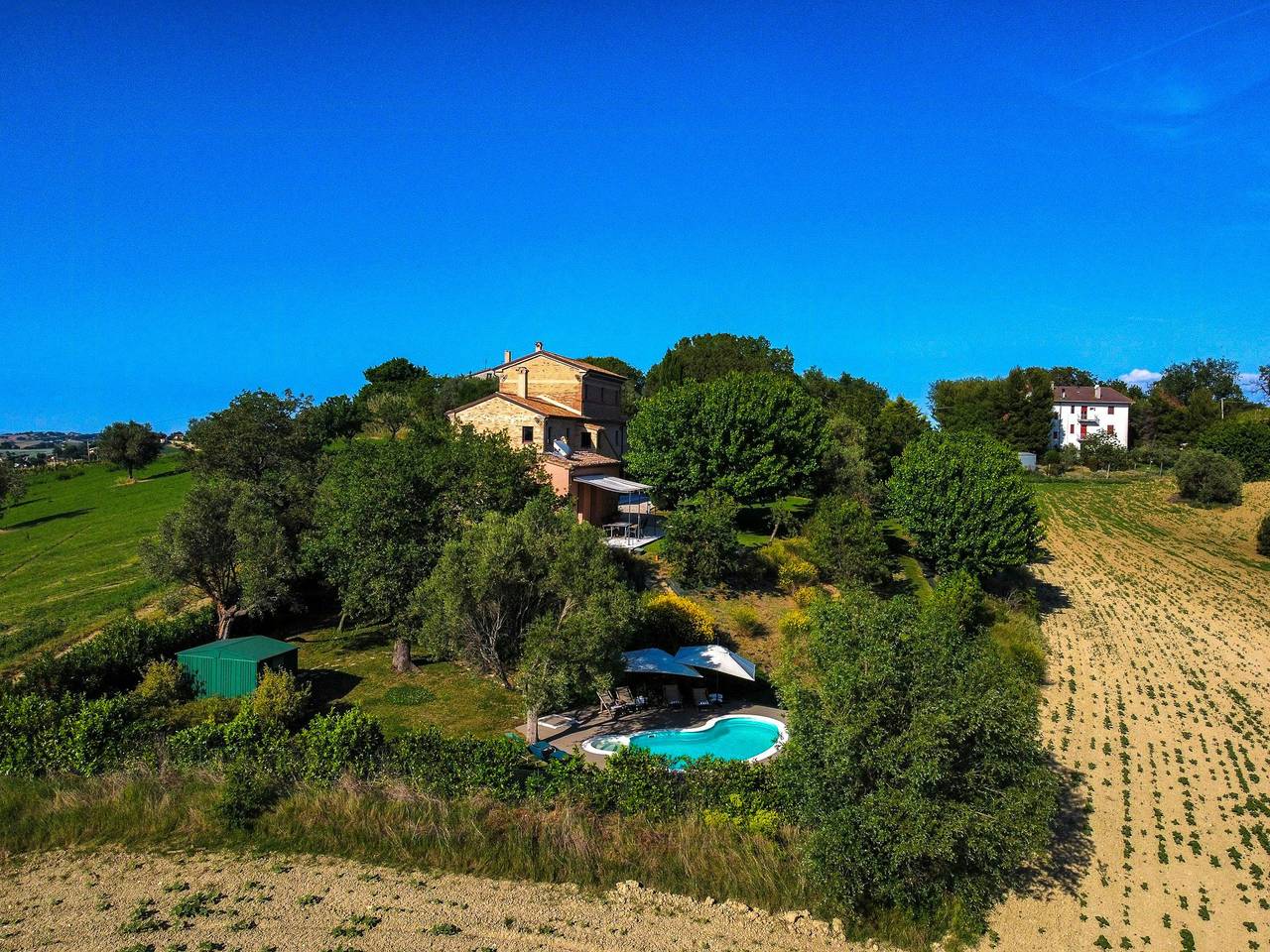 Villa mit Sauna zwischen Hügeln und dem Dorf Ostra in Ostra, Ancona Provinz