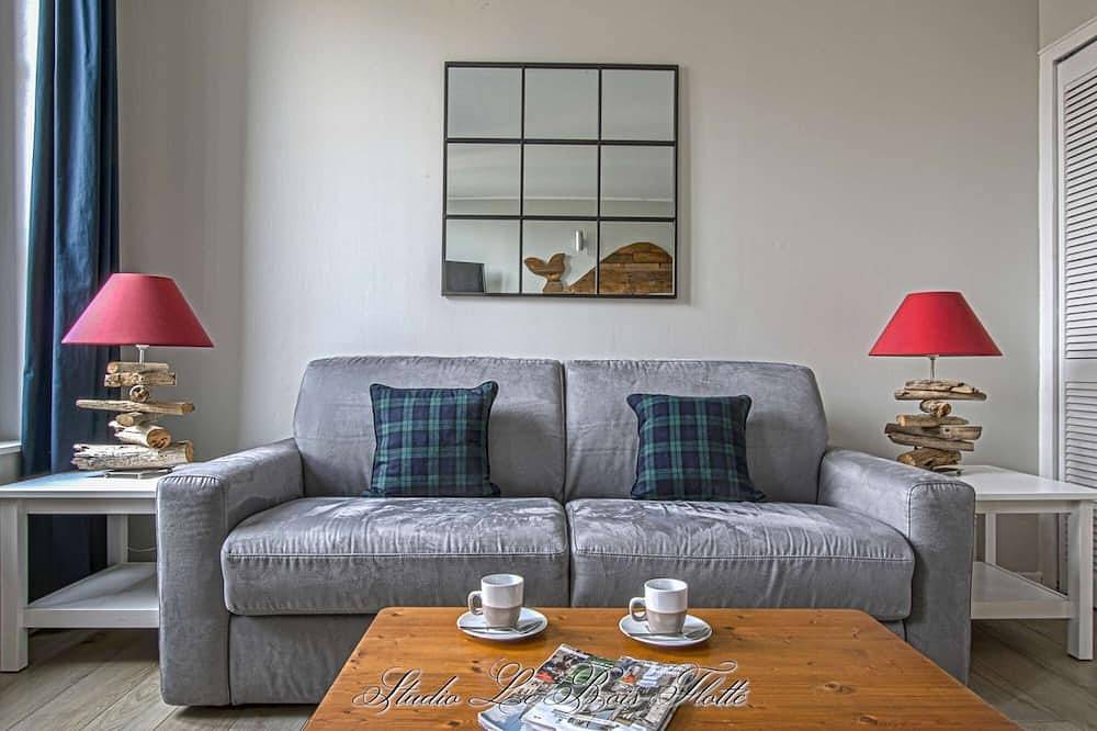 Appartement entier, Studio cosy s/cour près des Maisons Satie et Ste Catherine - Studio Le Bois Flotté ★★★★ in Honfleur, Région de Lisieux