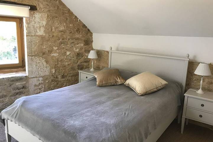 Gîte pour 4 personnes, avec terrasse et jardin, animaux acceptés à Veyrines-de-Domme - 4