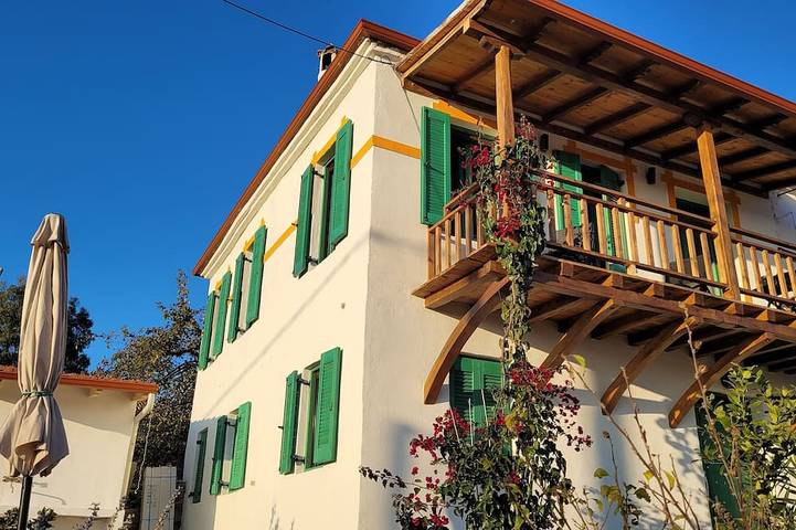 Ferienhaus für 4 Personen, mit Balkon und Garten