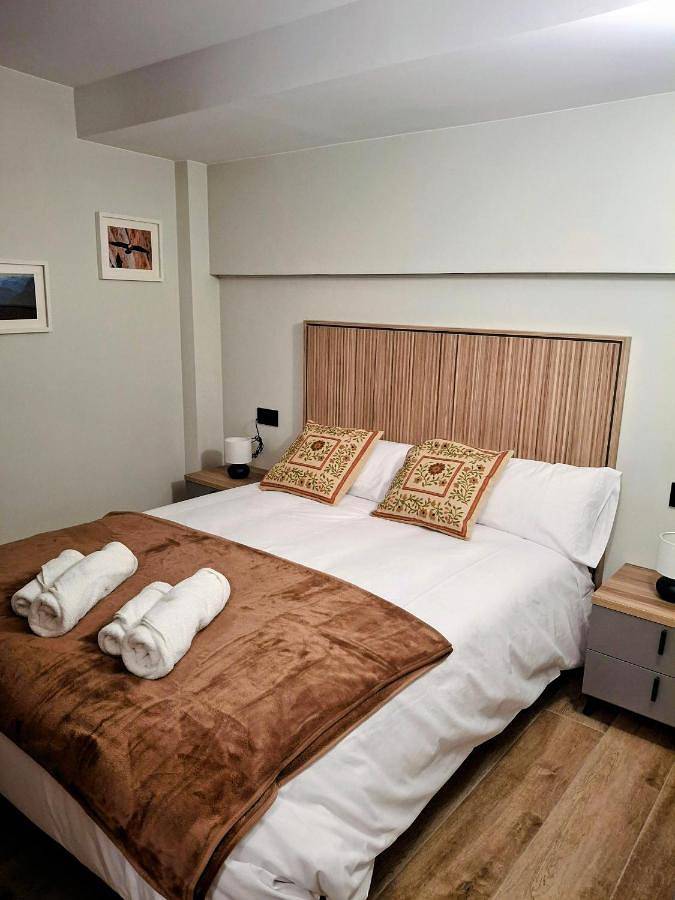 Gîte pour 4 personnes, avec vue et balcon à Castejón de Sos - 3