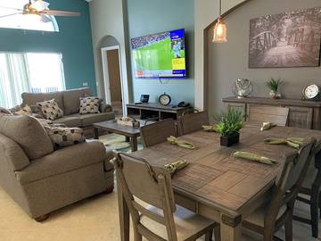 Villa for 8 Guests in Kissimmee, Osceola County, Picture 2