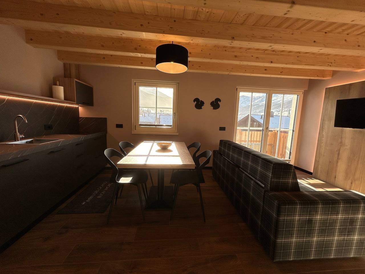 Studio entier, Studio « 2 Monolocale » avec vue montagne, balcon et Wi-Fi in Livigno, Parc national du Stelvio