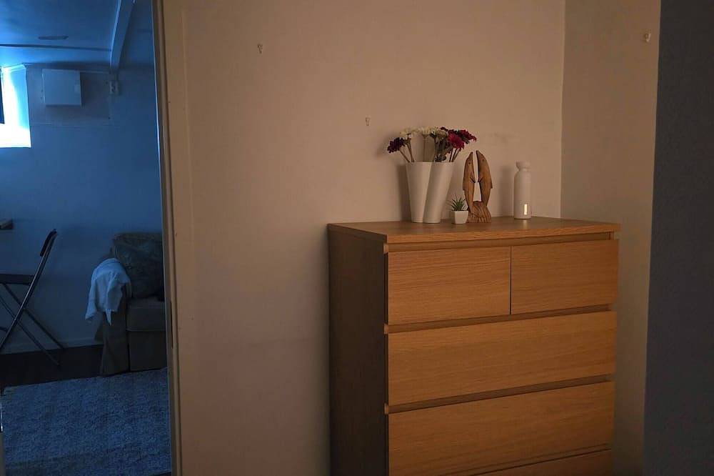Ganze Wohnung, Kleine gemütliche Kellerwohnung in Sundsvall, Västernorrland