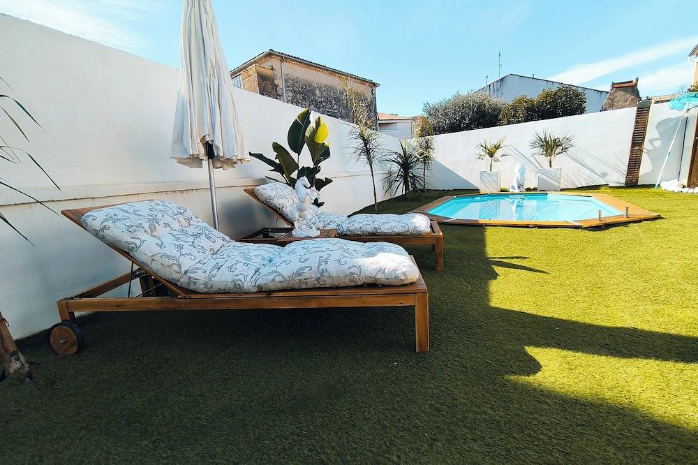 Family-friendly villa in Pignan, Côte d'Améthyste