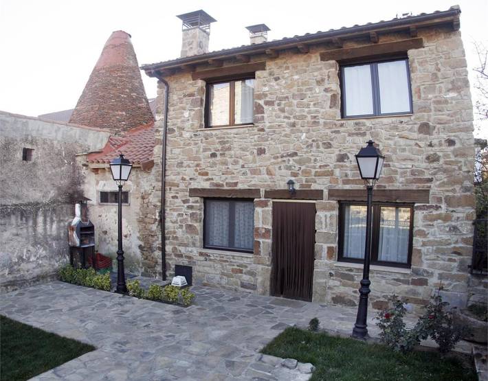 Casa rural para 12 personas, con Jardín en Castilla y León