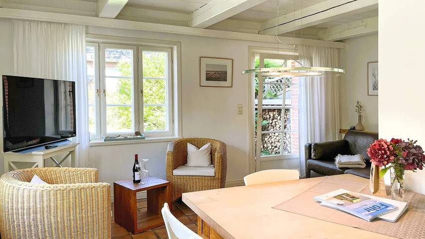 Ferienhaus für 4 Personen, mit Garten in Süderende - 2