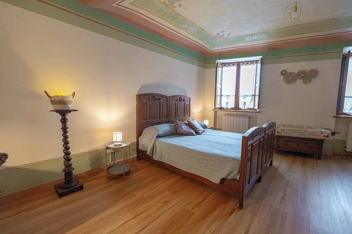 Gîte pour 6 personnes, avec jacuzzi et jardin ainsi que sauna et balcon à Suse - 2