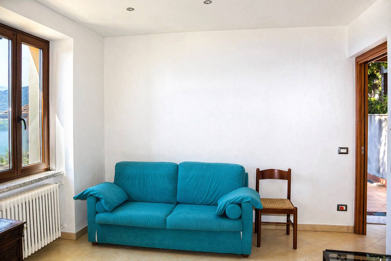 Geheel appartement, Vakantieappartement voor 4 personen met uitzicht in Tronzano Lago Maggiore, Lago Maggiore (Lombardy)