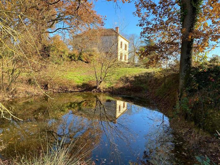 Chambre d’hôte pour 2 personnes, avec Terrasse et Jardin ainsi que Piscine et Vue à Panassac