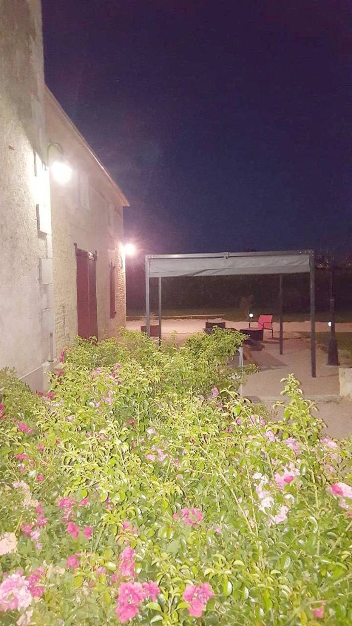 Gîte pour 4 personnes, avec jardin ainsi que jacuzzi et terrasse à La Réorthe - 4