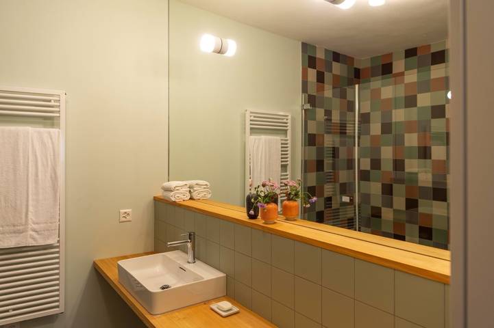 Ganze Ferienwohnung, Wohnung 1 - Plaz in Sent, Unterengadin