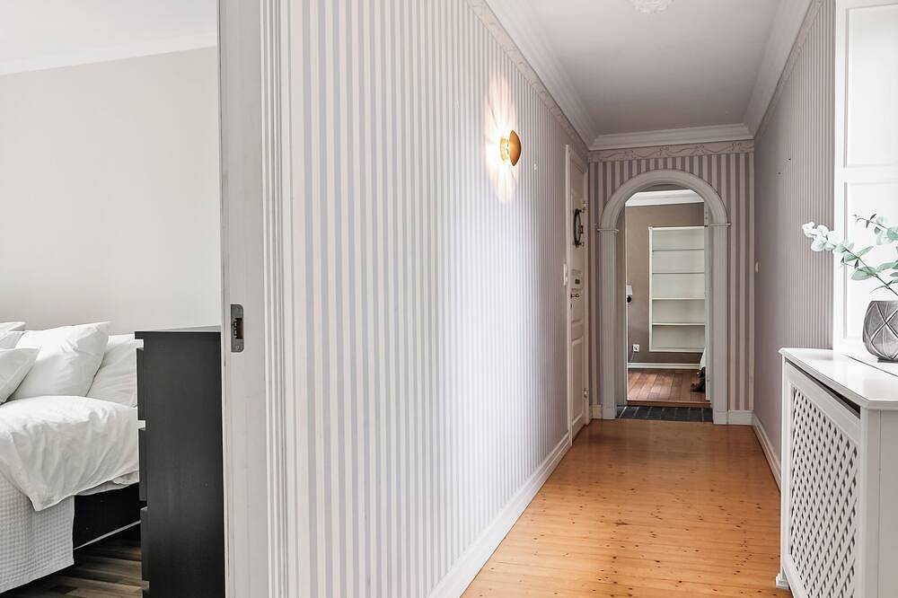 Stylish Nordic Escape Near Stockholm in Huddinge, Svenska Östersjön