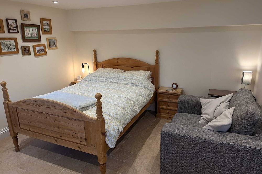 Apartamento entero, Private Suite near Bradford on Avon town center in Bradford on Avon, Wiltshire